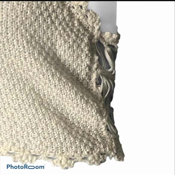 Debut Cream Crochet Knit Cropped Tank Top Open Back Scalloped S/M - Picture 4 of 10